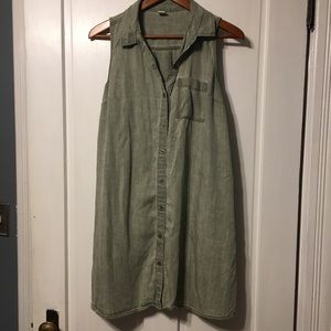 Sleeveless baby doll summer dress